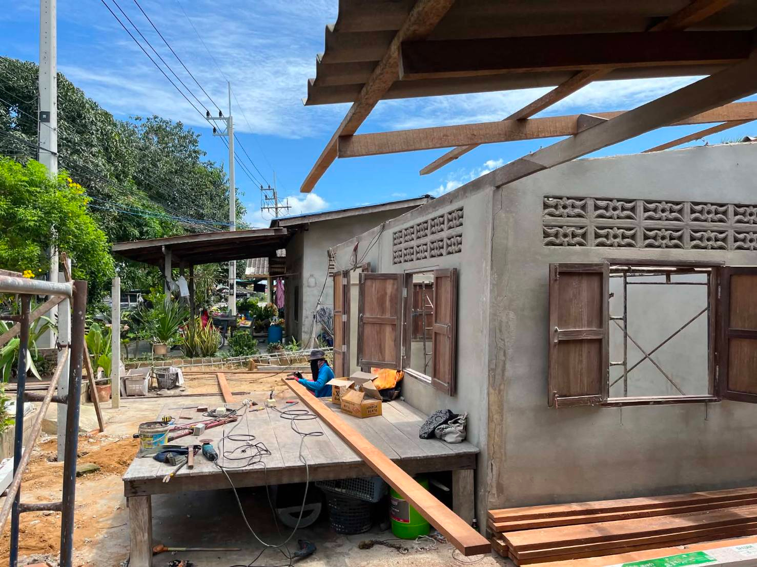 โครงการปรับสภาพแวดล้อมและสิ่งอำนวยความสะดวกของผู้สูงอายุให้เหมาะสมและปลอดภัย